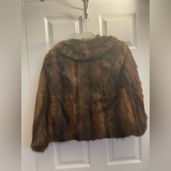 1950s Vintage Mink Fur Caplet - Picture 3 of 13